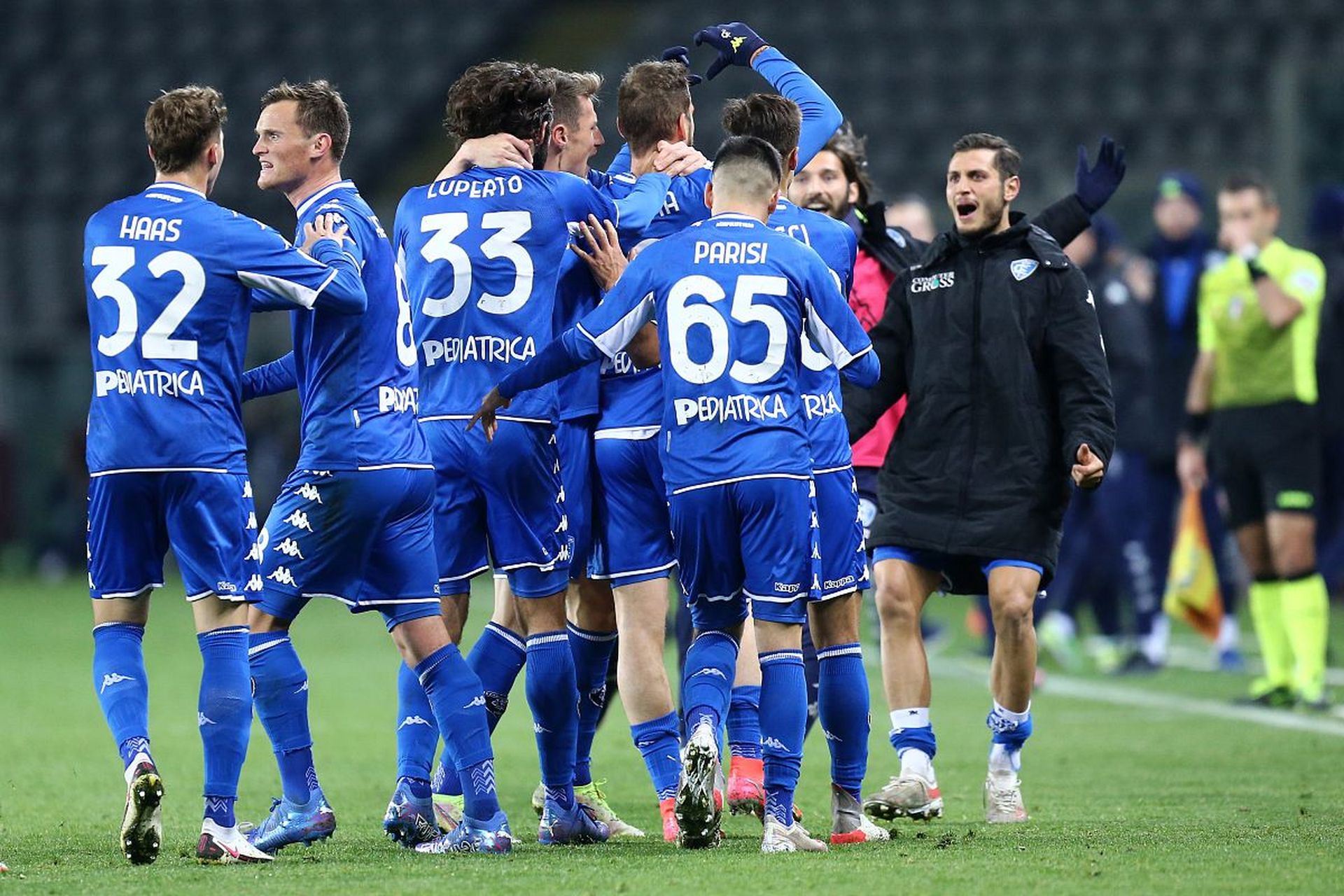 更让人们见 更让人们见